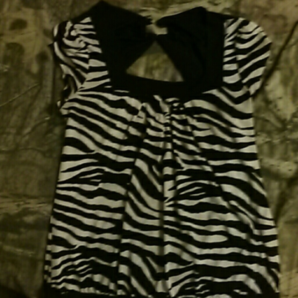 Zebra shirt